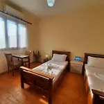 Guesthouse Ndroq Gasthuis