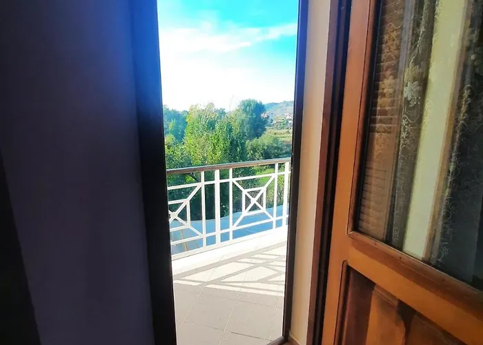 Guesthouse Ndroq Pensión Ndroq