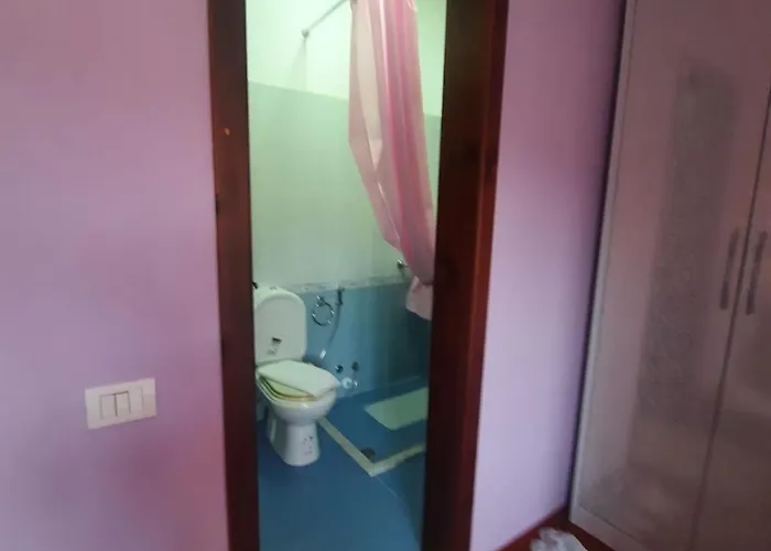 Guesthouse Ndroq Ndroq