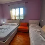 招待所 Guesthouse Ndroq *