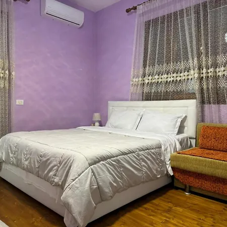 Guesthouse Aliu Ndroq Pensión *