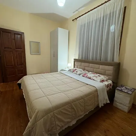 Guesthouse Aliu Ndroq Pensión