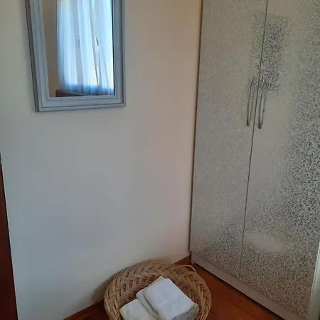 Guesthouse Aliu Ndroq * Ndroq