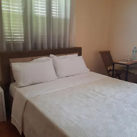 Pensión Guesthouse Aliu Ndroq