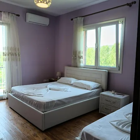 Guesthouse Aliu Ndroq Pensión Ndroq