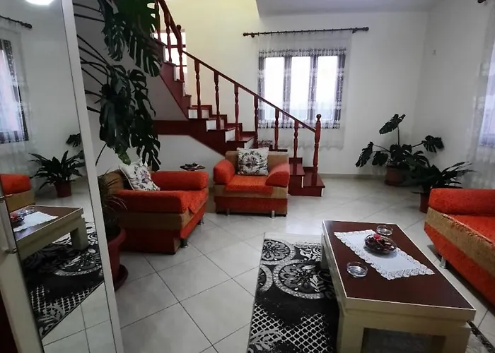 招待所 Guesthouse Ndroq